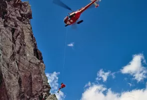 erste Versuche mit der Rettungswinde am Riffelhorn