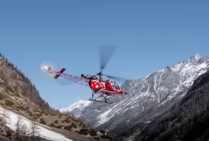 Lama Helikopter, Air Zermatt, Rettung